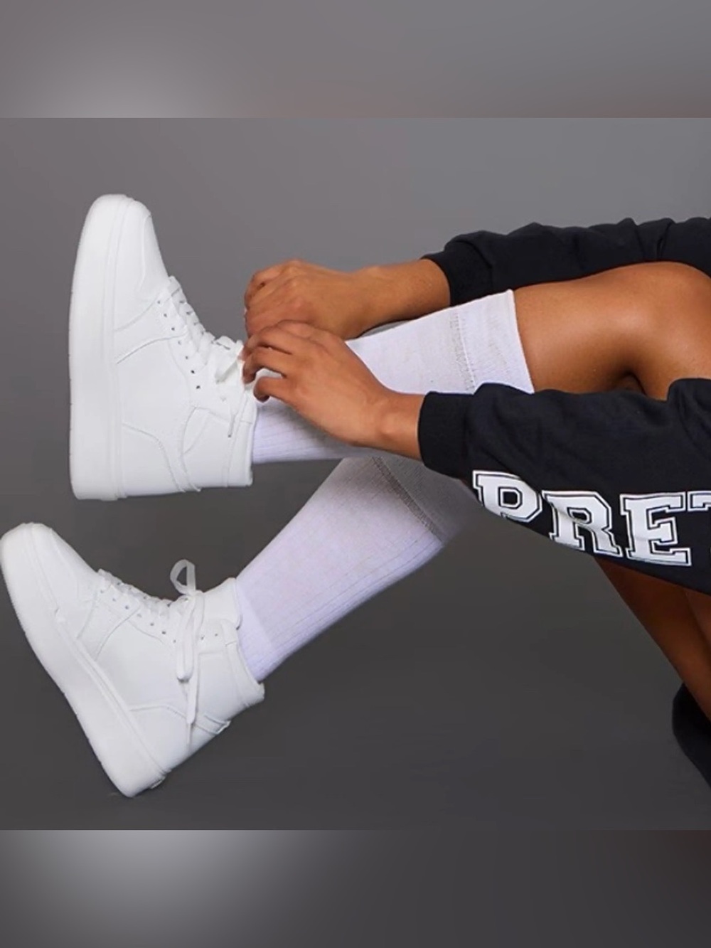 Pretty little thing White Hi Top Platform
Trainers